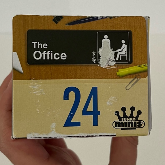 Mini Funko Jim Halpert Vinyl Figurine NEW IN BOX - Picture 7 of 8